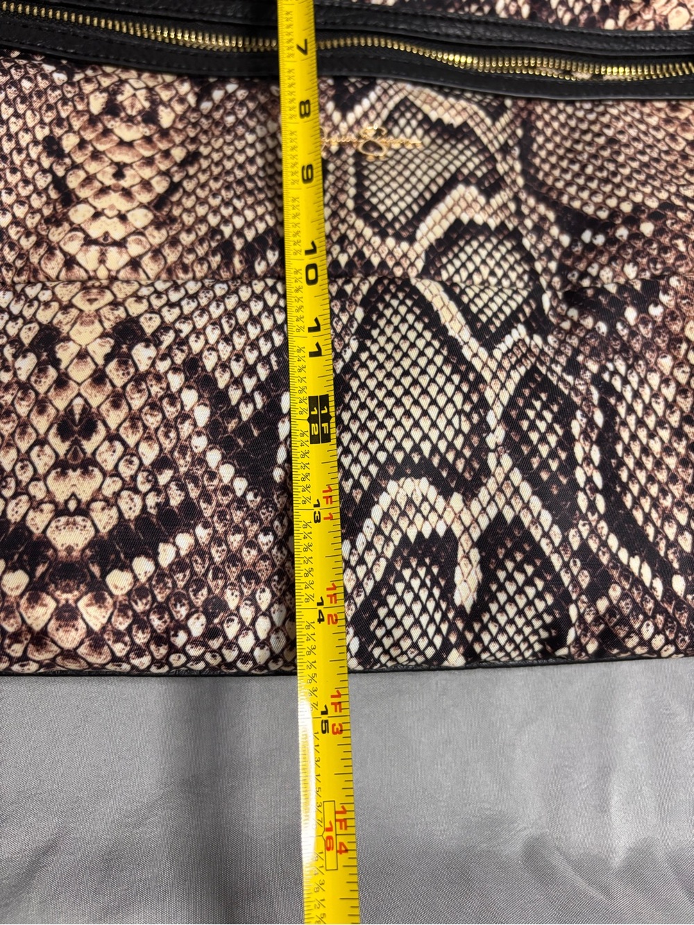 Jessica Simpson Python Snake-Print Weekender Travel Bag - Picture 11 of 12